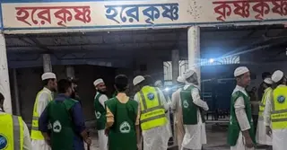 ৫ আগস্ট পরবর্তী বাংলাদেশ: ট্রাফিক নিয়ন্ত্রণ, ডাকাতি প্রতিরোধ ও শৃঙ্খলা রক্ষায় ছিল ছাত্রজনতা